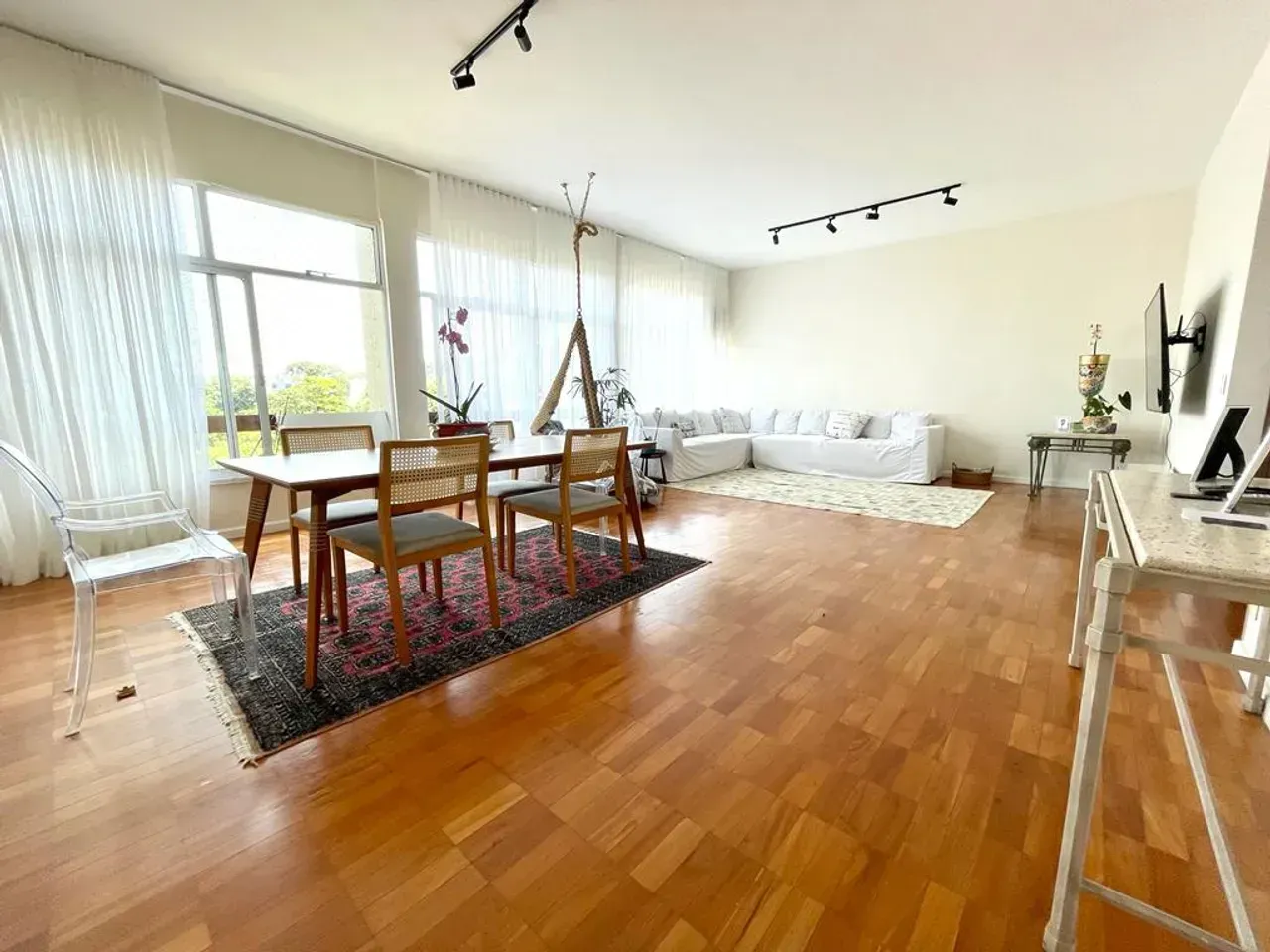 Furnished apartment with 4 bedrooms and closed kitchen — photo 7