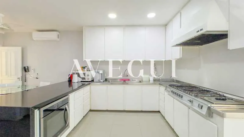 Apartment with 4 suites, 250 m² and 2 parking spots — photo 25