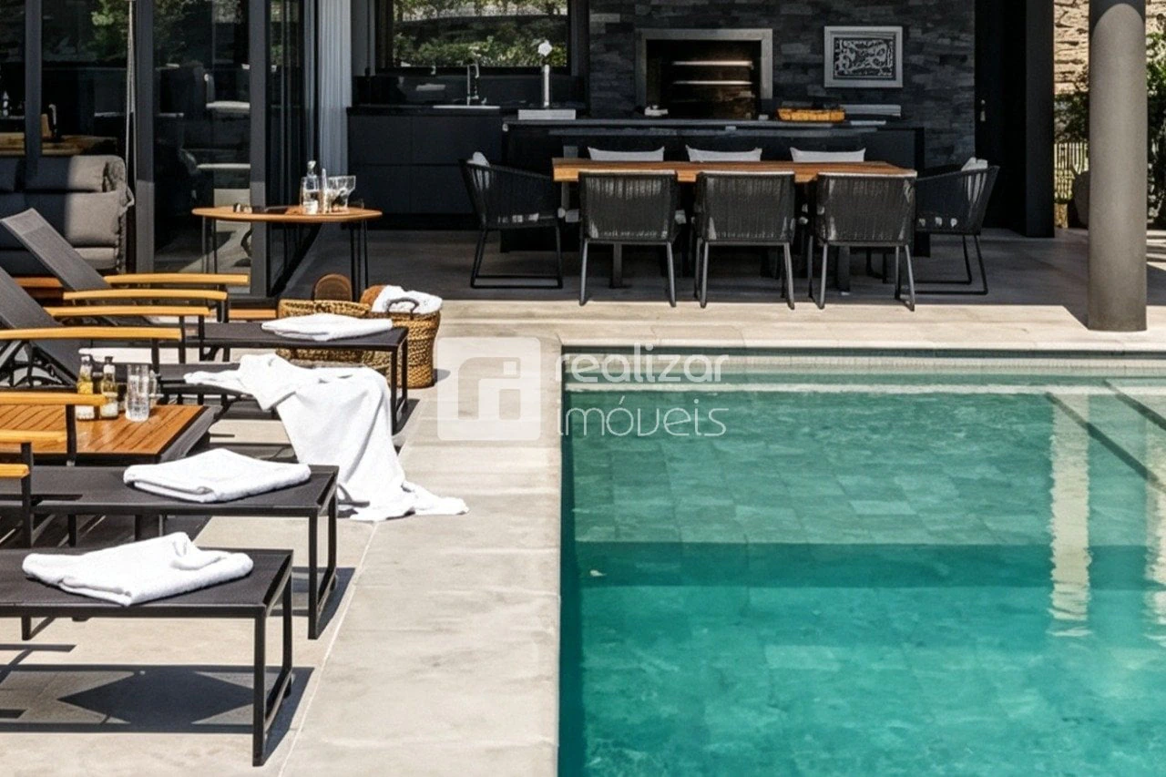 Furnished house, 560 m², with a water view — photo 4