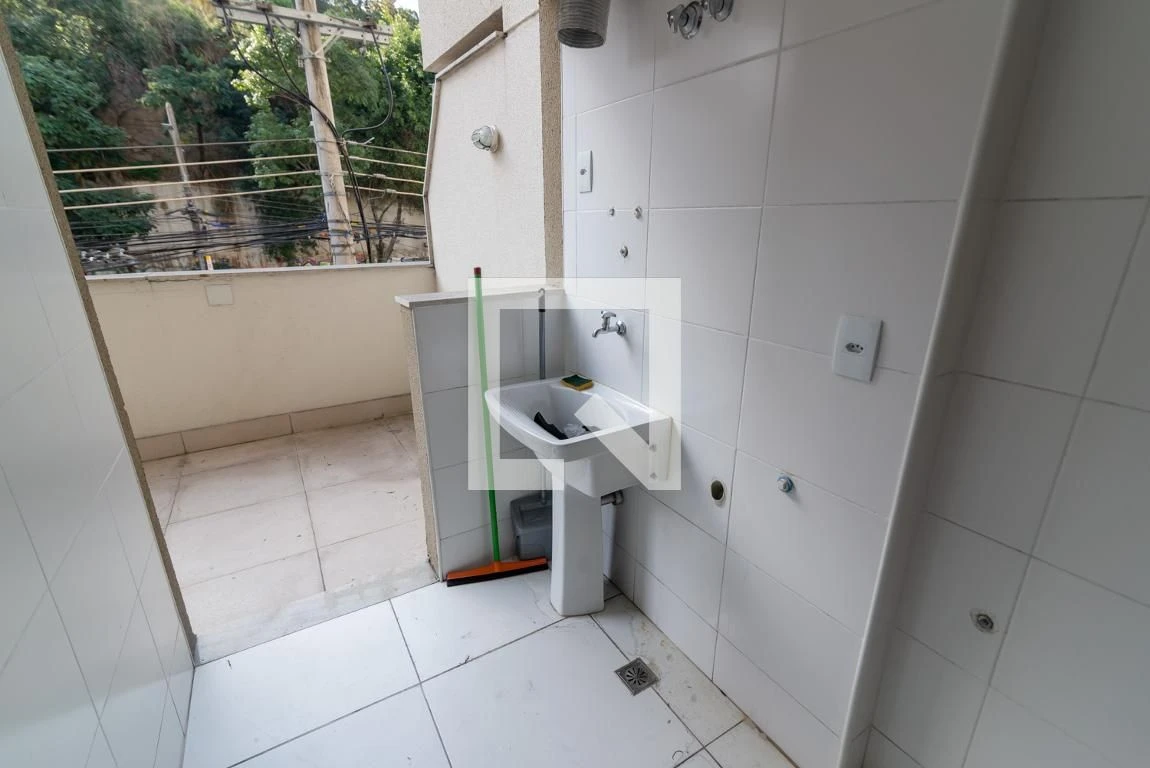 Apartamento com 2 quartos e varanda — photo 28