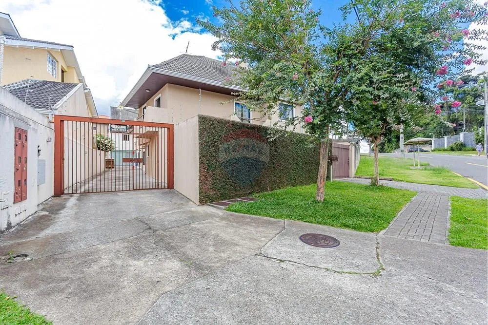 3-bedroom house 247 m² with pets allowed — photo 23