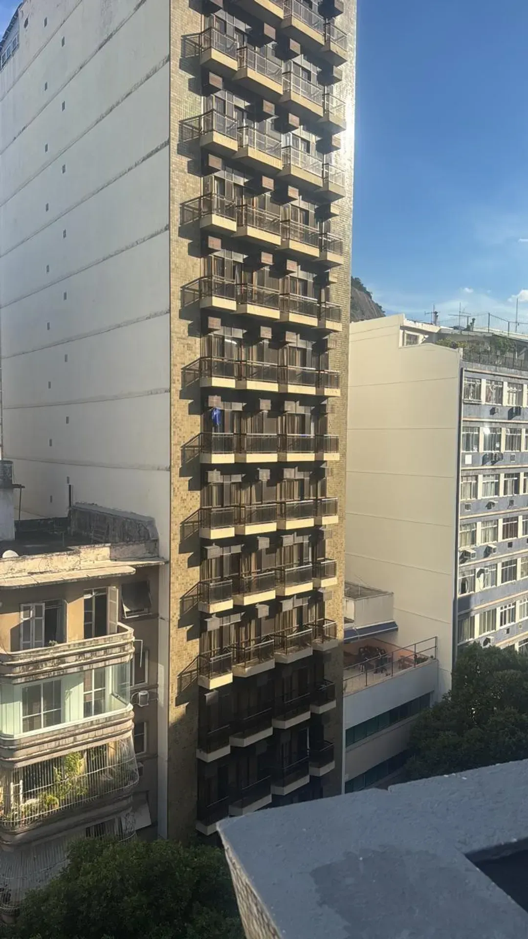 Water view in a 2-bedroom apartment, 90 m² — photo 4