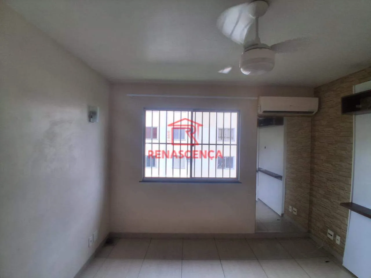 2-bedroom apartment in a building with a gym — photo 14