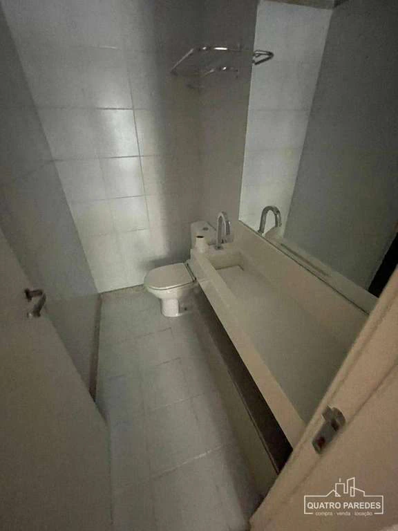 Apartamento com 4 quartos e 144 m², janelas com vista — photo 10