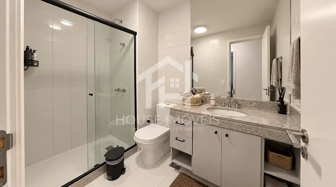 118 m² apartment with 3 bedrooms and a private suite — photo 15
