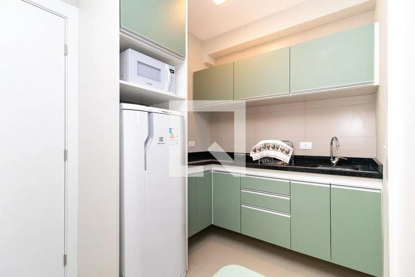 Furnished studio, 21 m², with a washing machine — photo 2