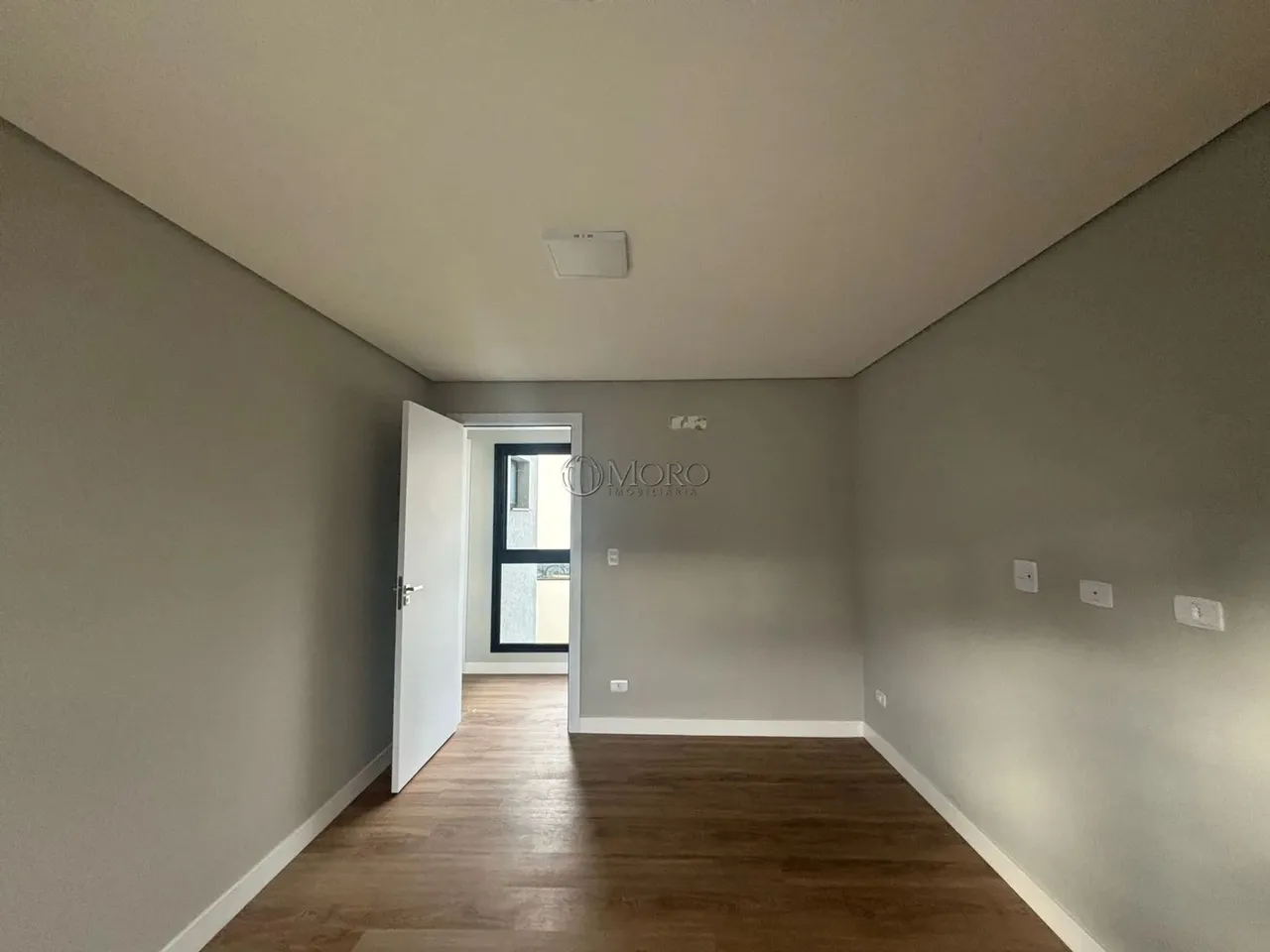 Будинок у кондомініумі з 3 спальнями та 243 м² — photo 11