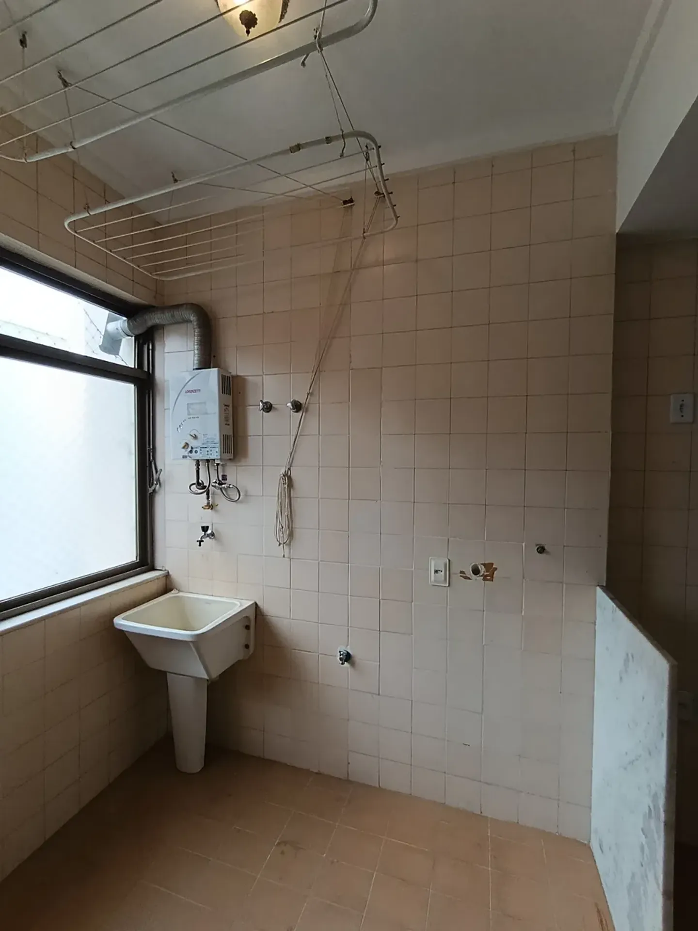 Apartamento sem mobília com 2 quartos e 2 banheiros — photo 21