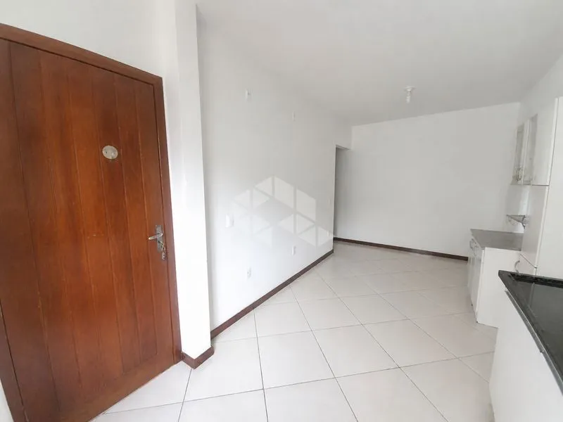 2-bedroom apartment with a washing machine in Florianópolis — photo 5