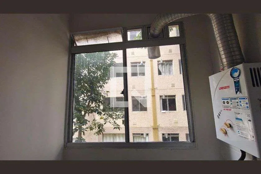 Apartamento de 44 m² com 2 quartos, 1 vaga e cozinha separada — photo 3