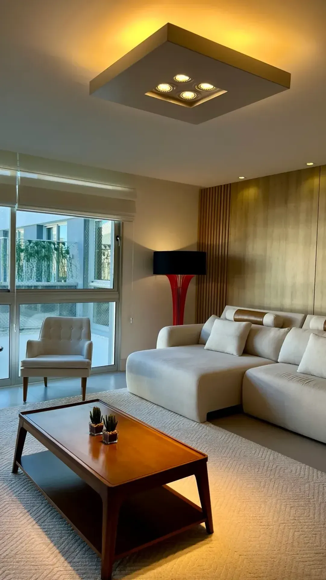 Furnished apartment with 3 en-suite suites — photo 39