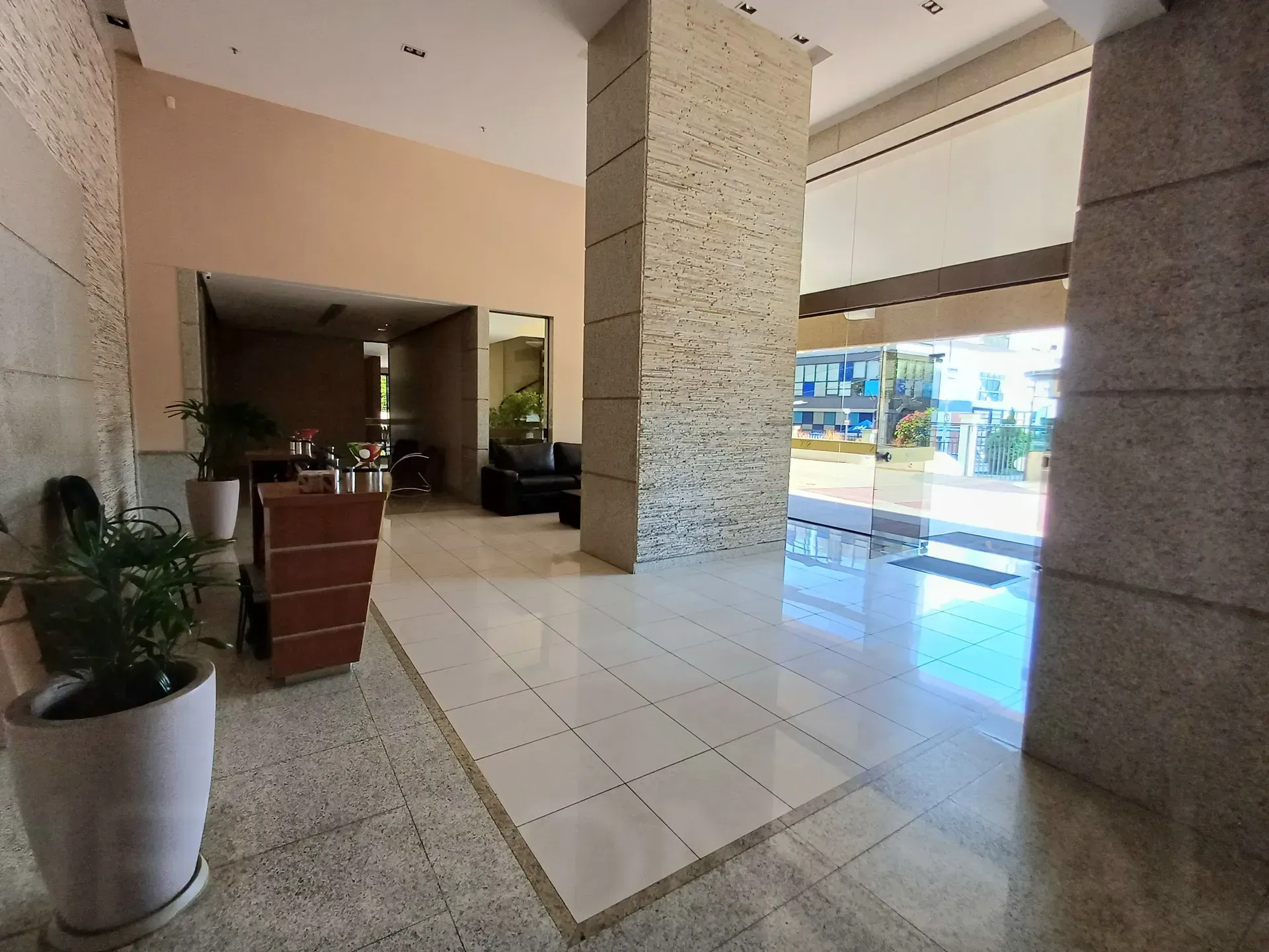Furnished triplex penthouse with 3 bedrooms and 5 baths — photo 50