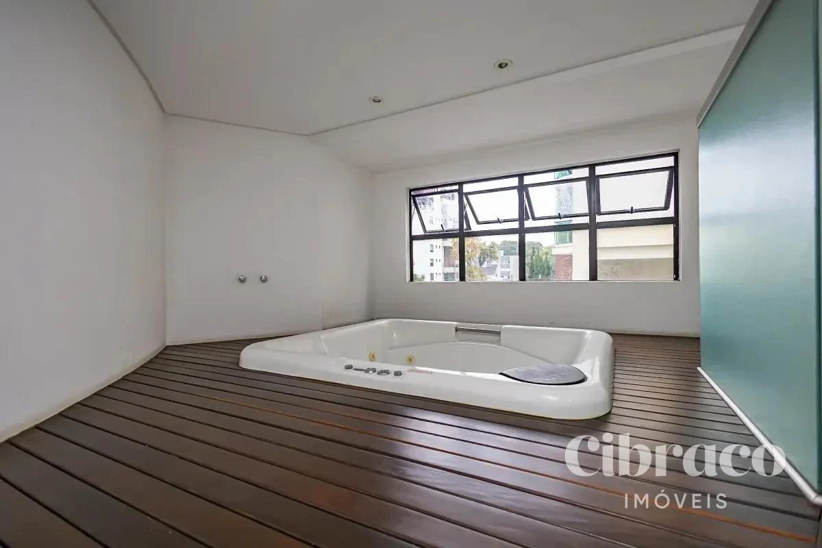 One-bedroom apartment with a washing machine in Curitiba — photo 3