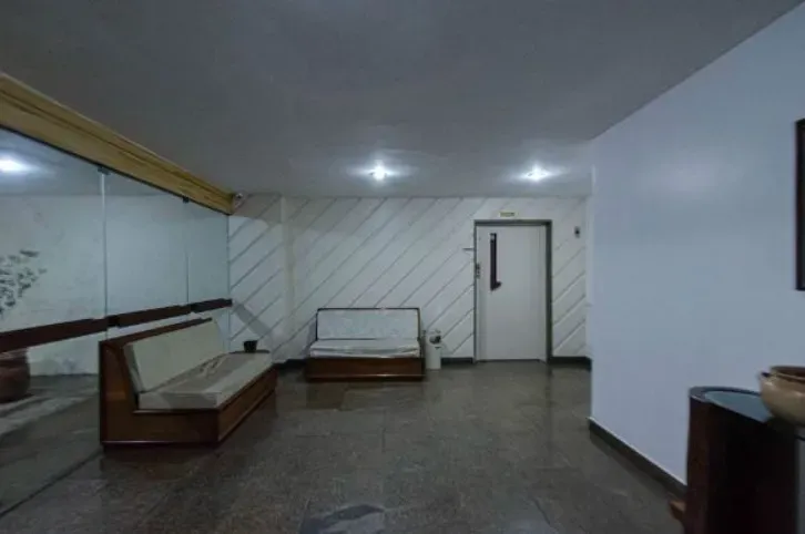 83 m² apartment with 2 bedrooms and 2 bathrooms — photo 35