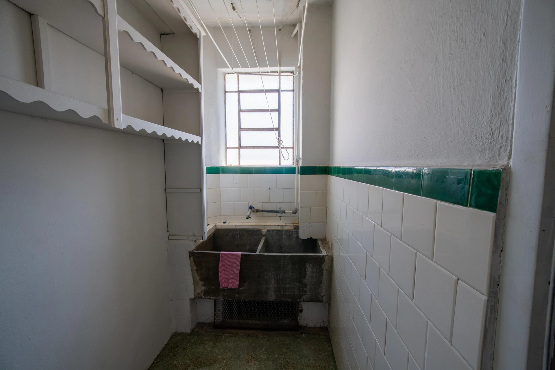 Apartamento con 3 dormitorios y 1 baño con jacuzzi del edificio — photo 5