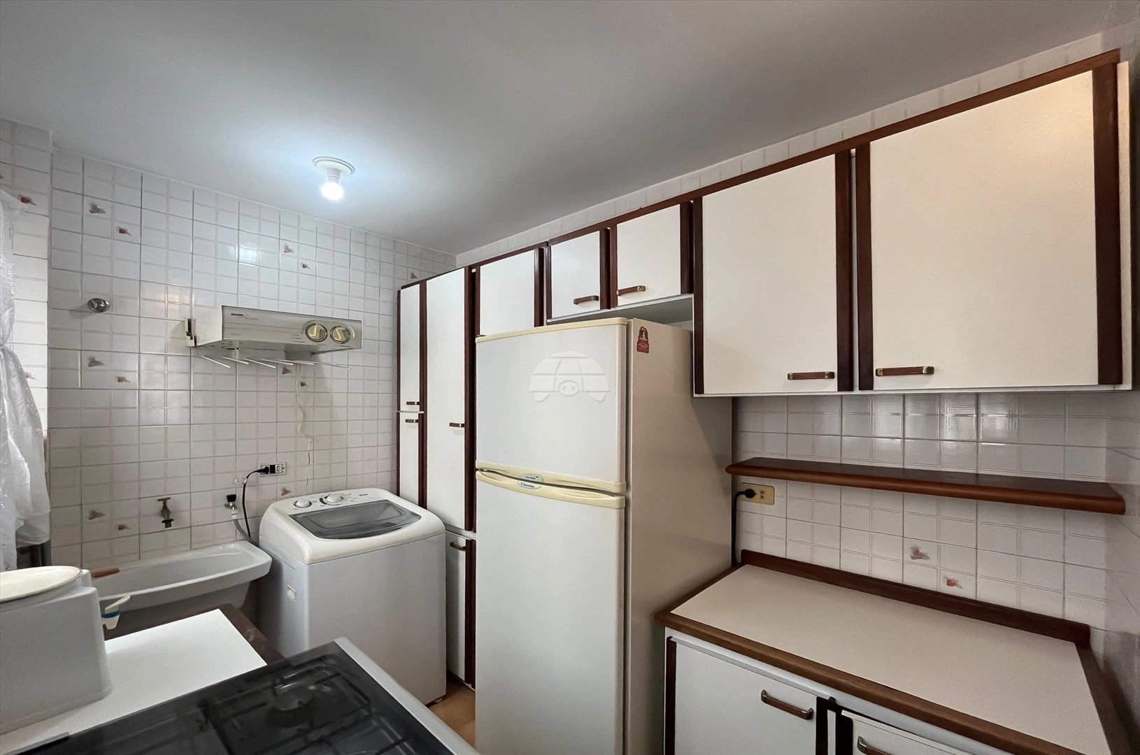 2-bedroom apartment with a washing machine — photo 12
