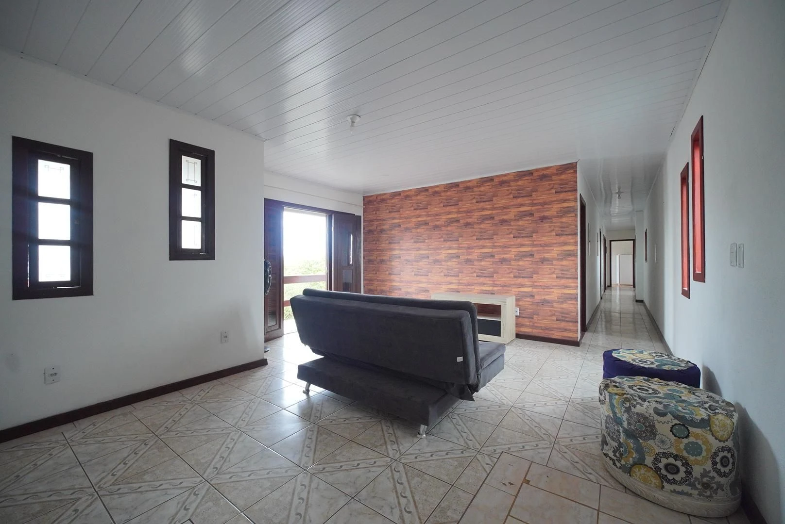 3-bedroom house with a washing machine — photo 12