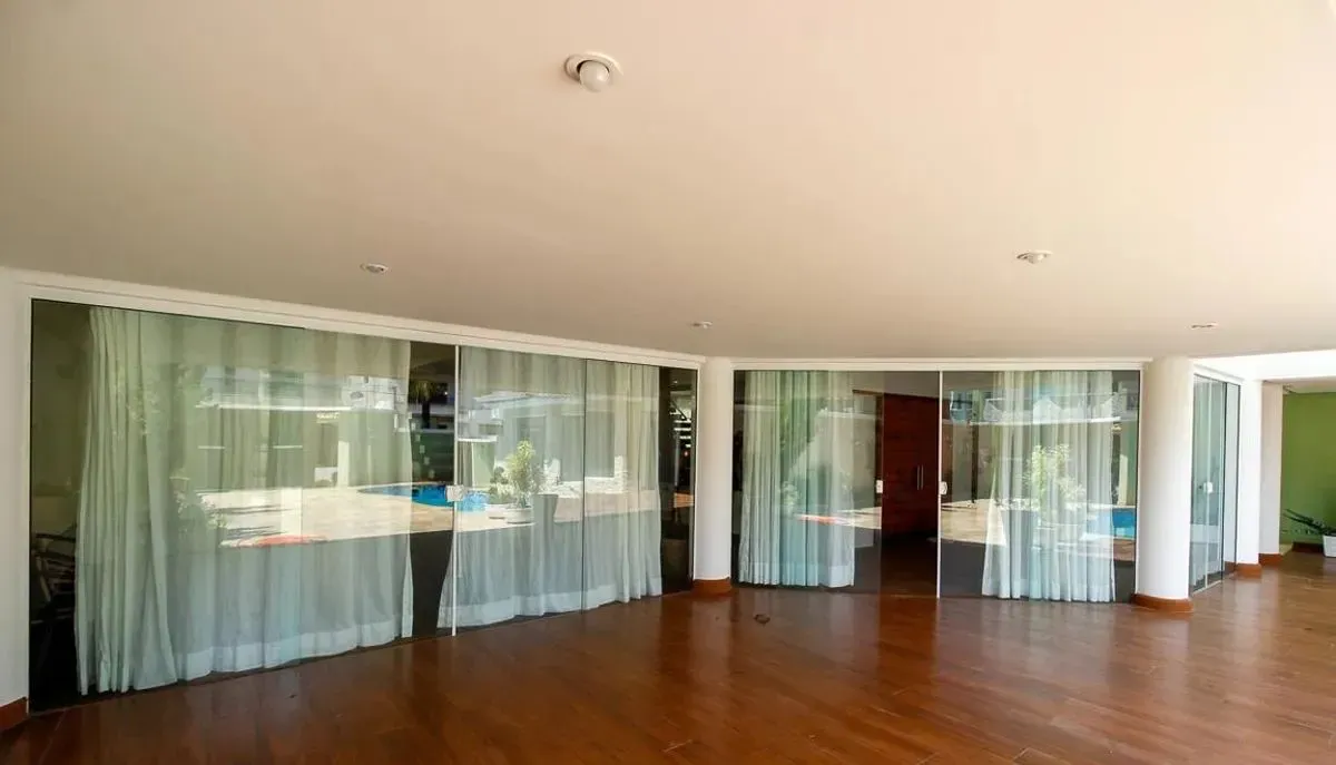 Casa tríplex 540 m² com 5 quartos e 11 banheiros — photo 37