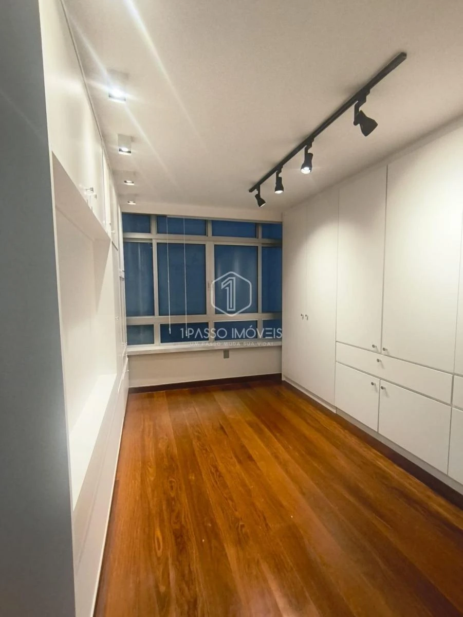 4-bedroom apartment with a water view in Rio de Janeiro — photo 6