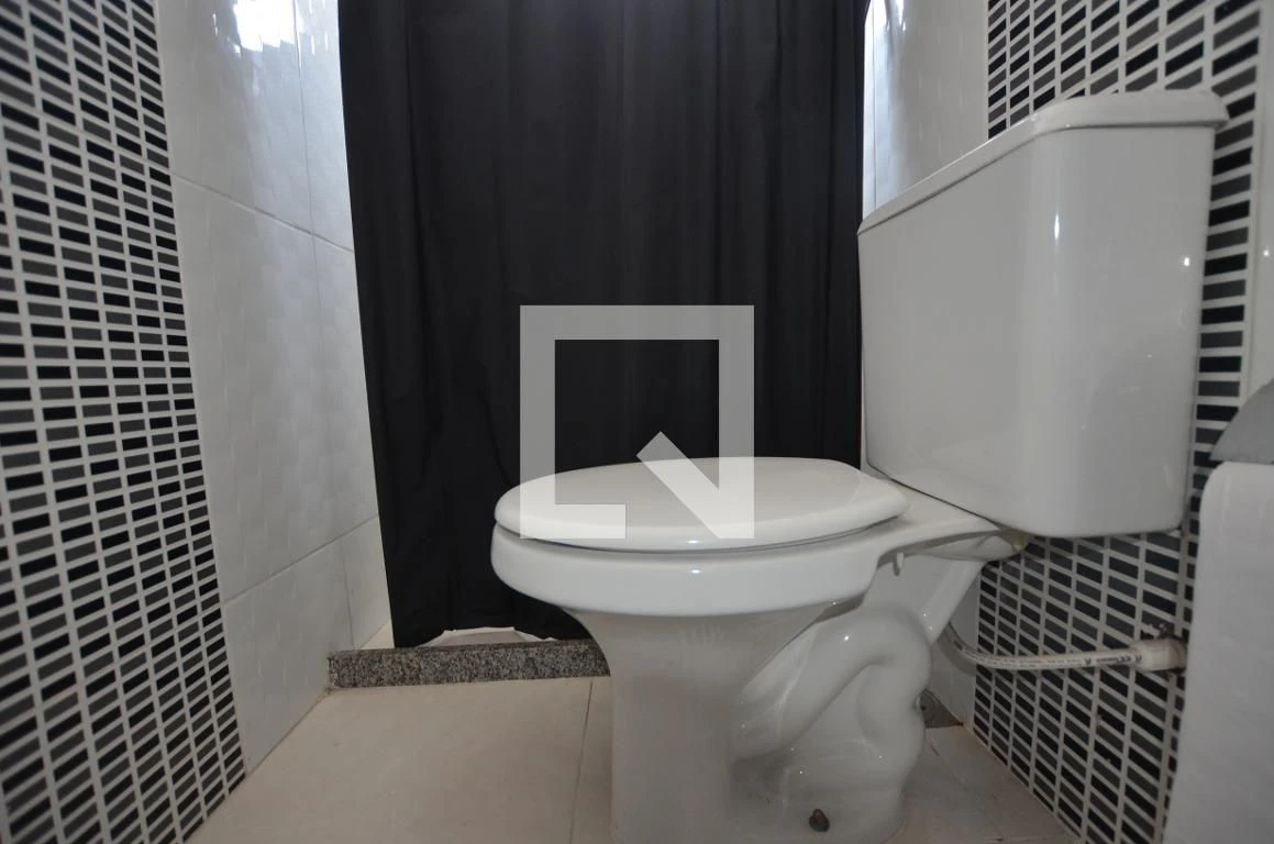 Unfurnished 1-bedroom apartment with gas stove — photo 16
