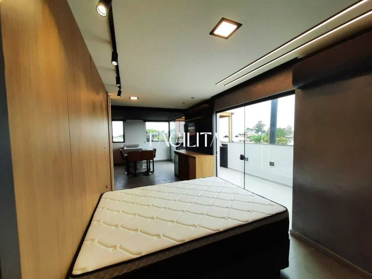 Меблированная мансарда 30 м² с 1 спальней — photo 8