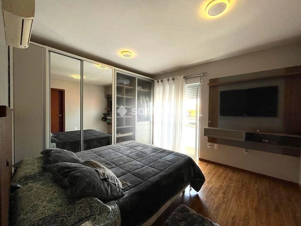 Lavadora y 3 dormitorios: casa de 129 m² — photo 4