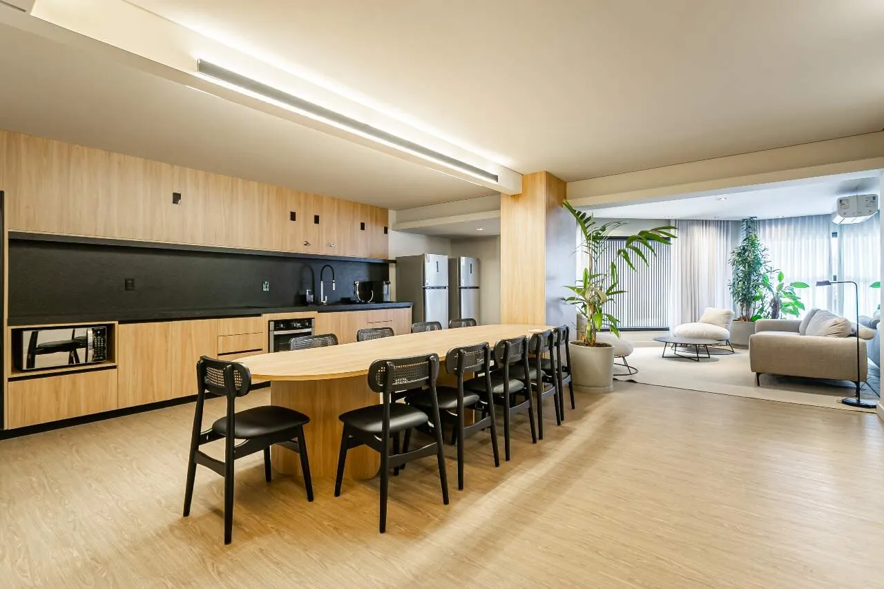 Furnished 1-bedroom studio on the 12th floor