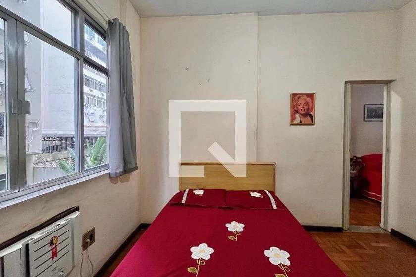 Furnished 2-bedroom apartment with 65 m² — photo 4