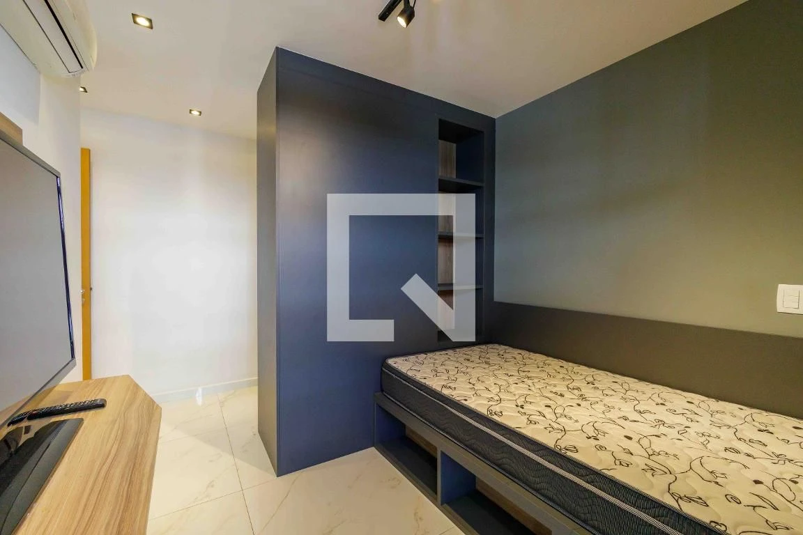 Apartamento mobiliado com 4 quartos e 4 banheiros — photo 21