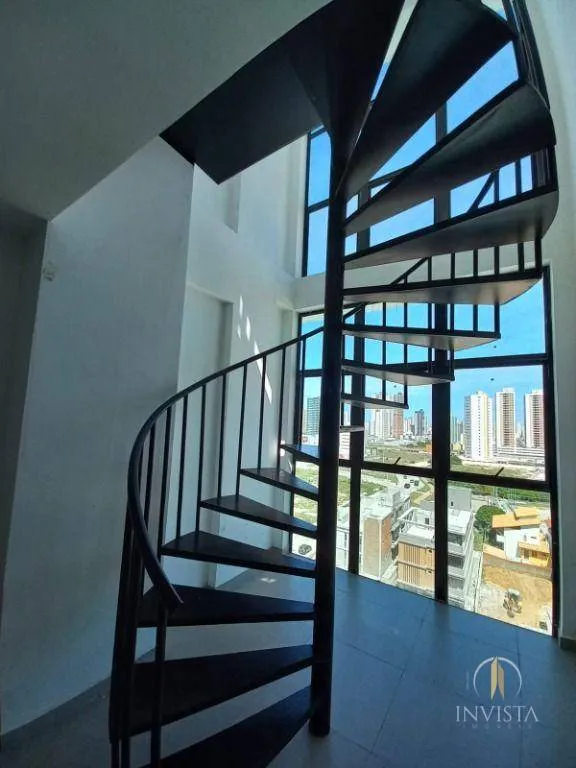 2-bedroom apartment with 1 en-suite bath and private BBQ — photo 2