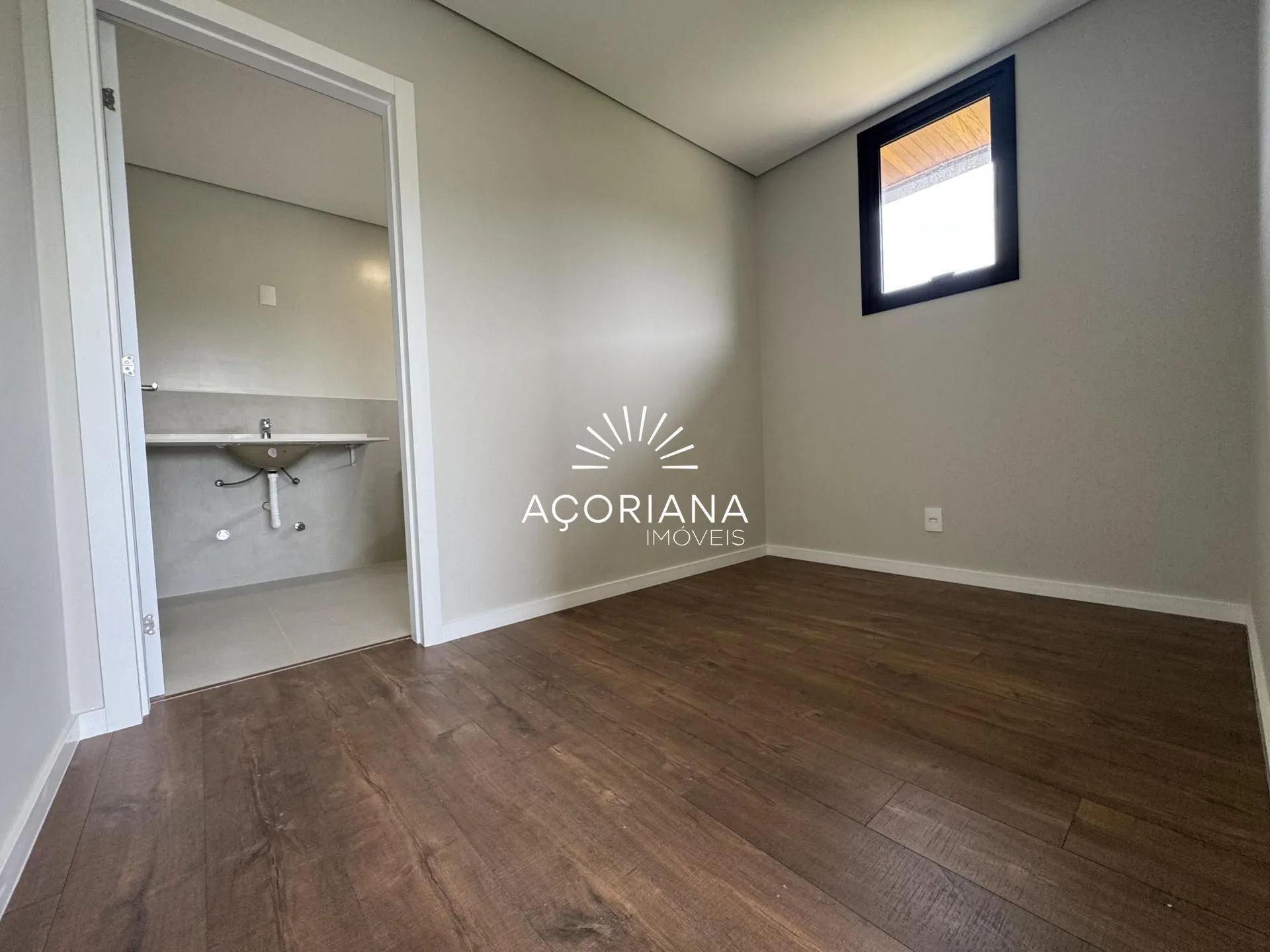 Дом с приватным садом, 270 м² и 3 спальни — photo 13