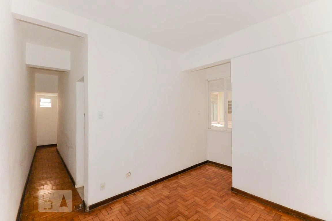 Apartamento, 40 m², com piso de madeira ou laminado — photo 10