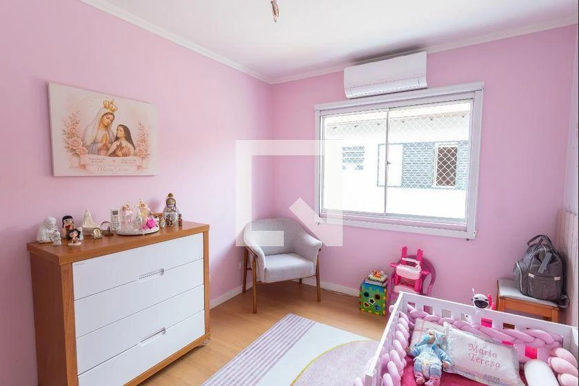 3-bedroom house with a home office in Curitiba — photo 15