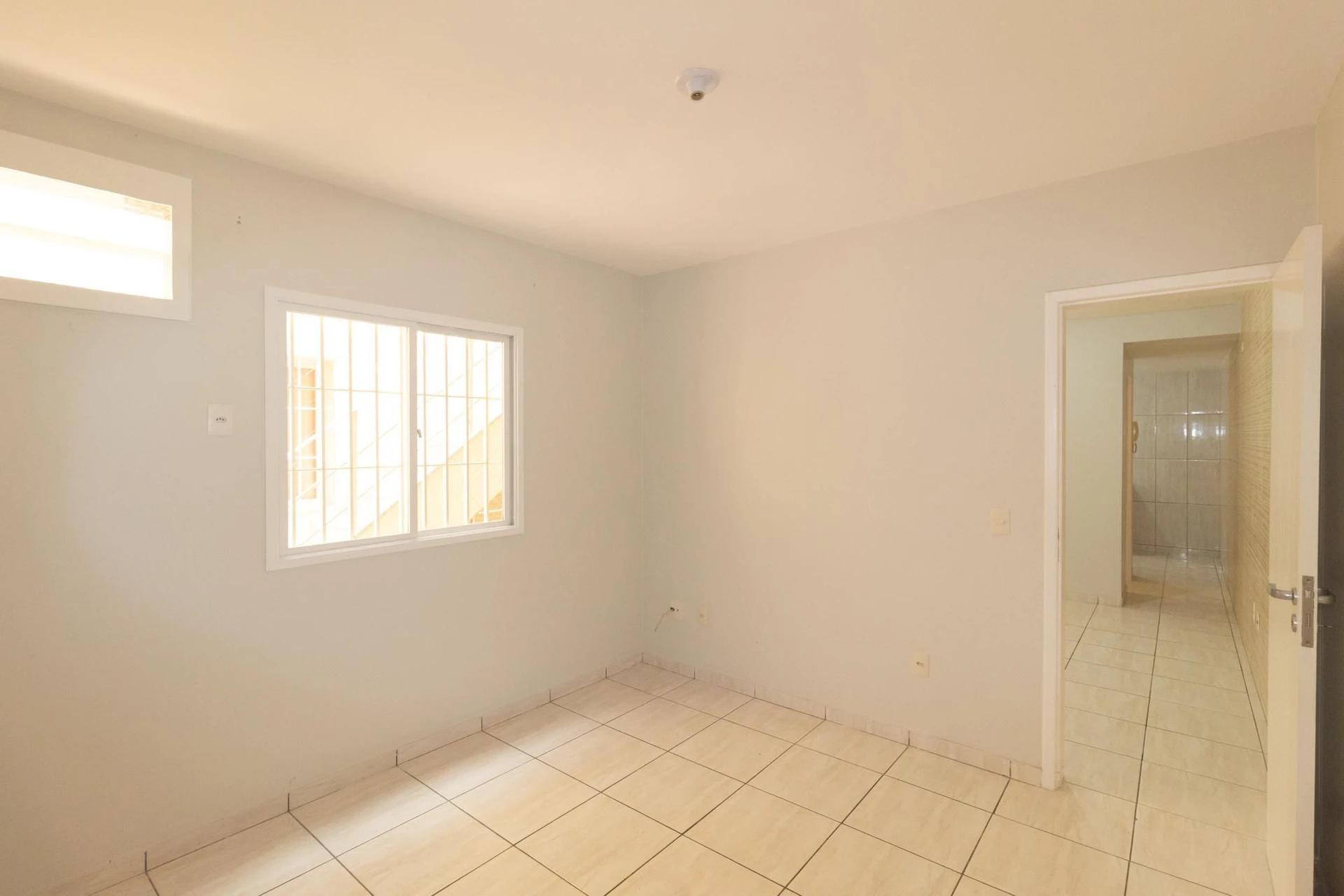 Apartamento de 1 quarto com 1 vaga e área de serviço — photo 17