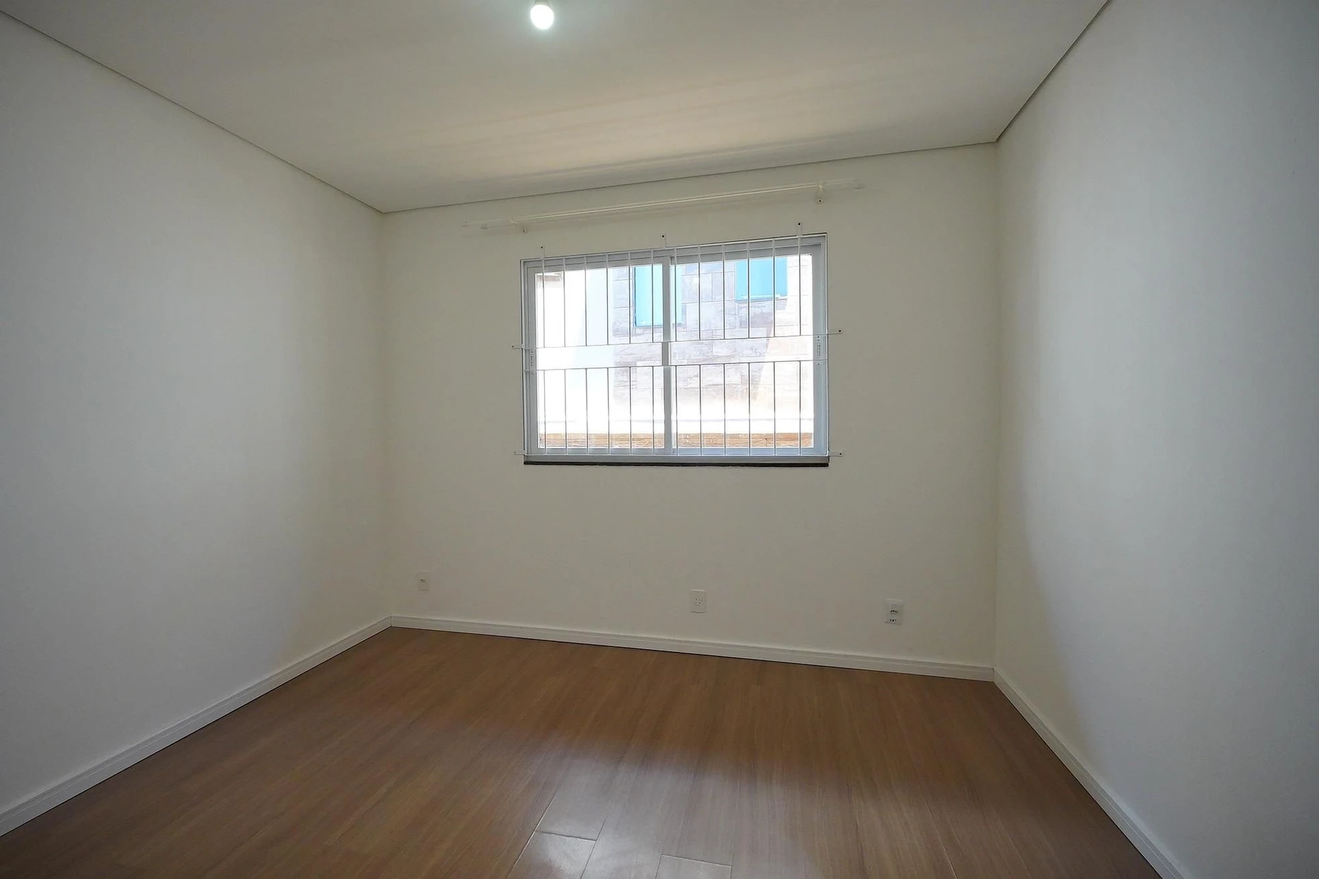 Casa de 3 dormitorios con jardín — photo 11