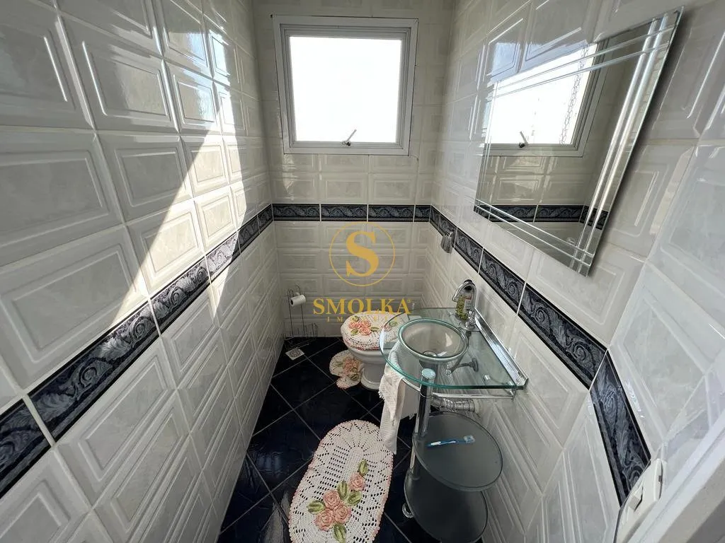 Дом с 4 спальнями, 2 с ванными и частным садом — photo 27