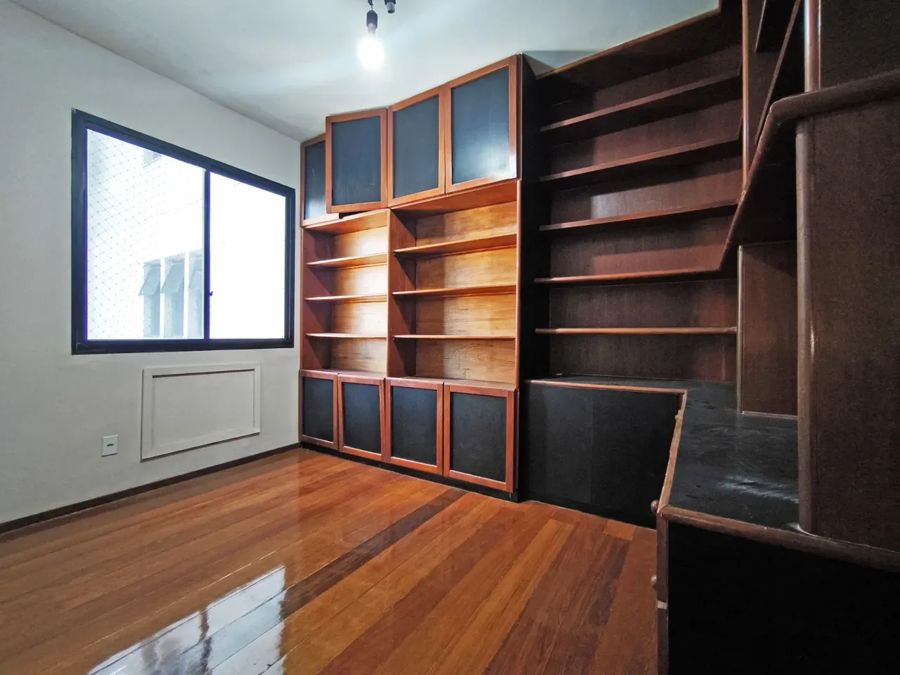 4-bedroom apartment with a home office in Rio de Janeiro — photo 5