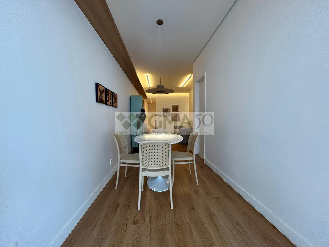 Furnished apartment with 2 bedrooms and 2 bathrooms — photo 17