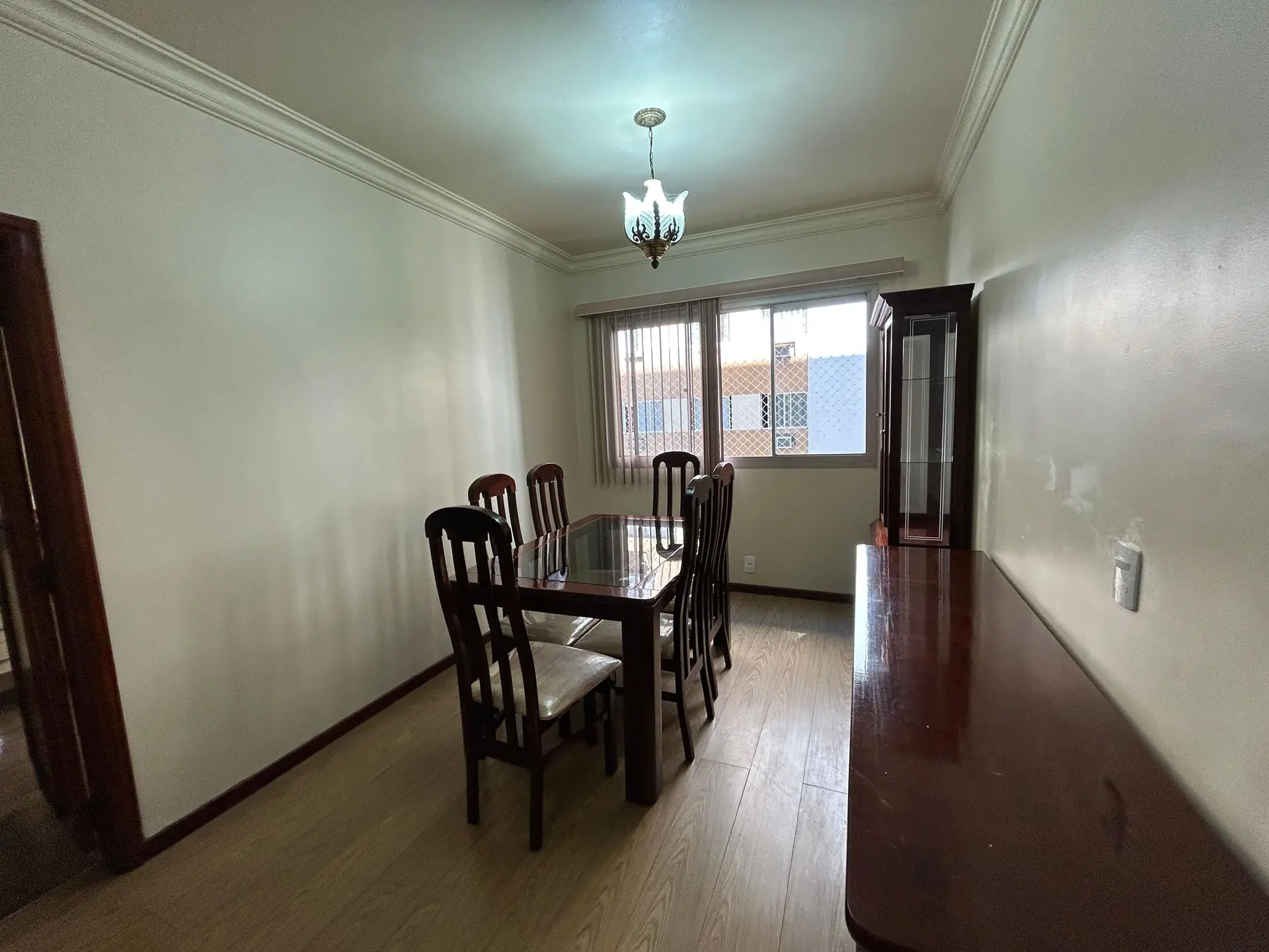 Apartamento com 3 quartos e suíte em bom estado — photo 5