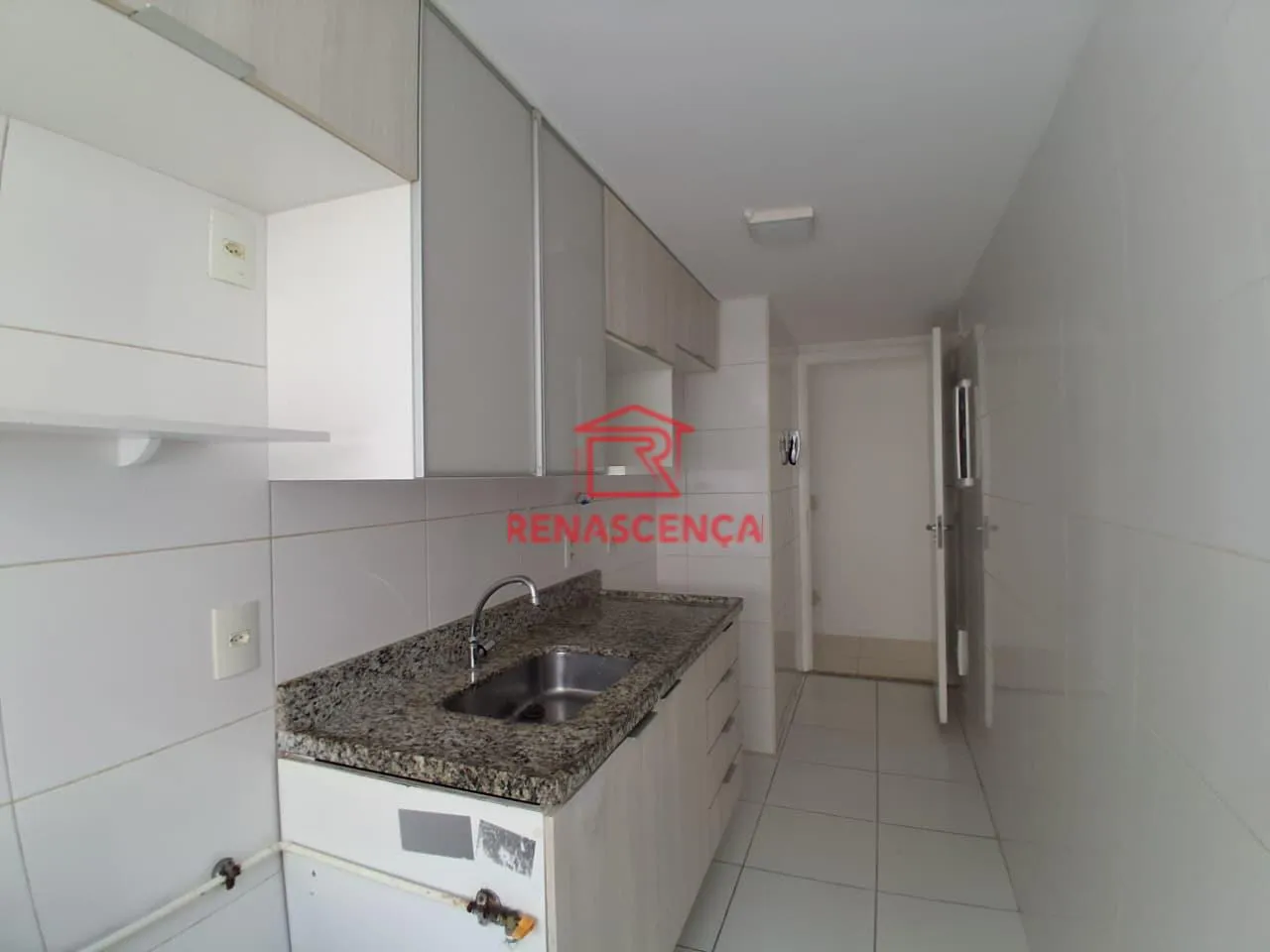 Квартира 77 м² з балконом із грилем та видом на гори — photo 17