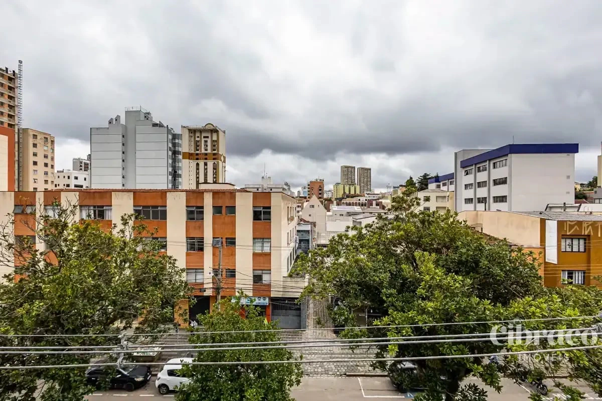 Apartamento de 1 dormitorio, 1 baño y balcón — photo 4