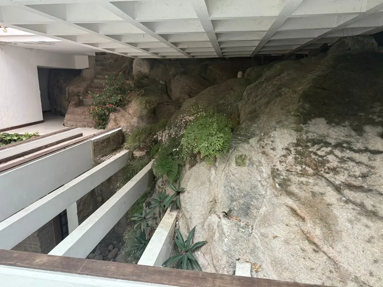 Будинок 840 м² з панорамними вікнами та видом на гори — photo 10