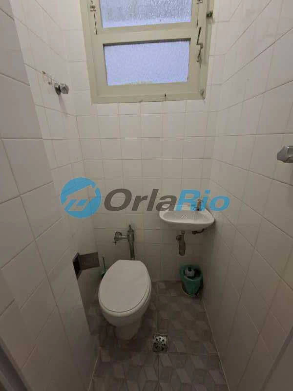 2-bedroom apartment with private BBQ and 1 parking spot — photo 22