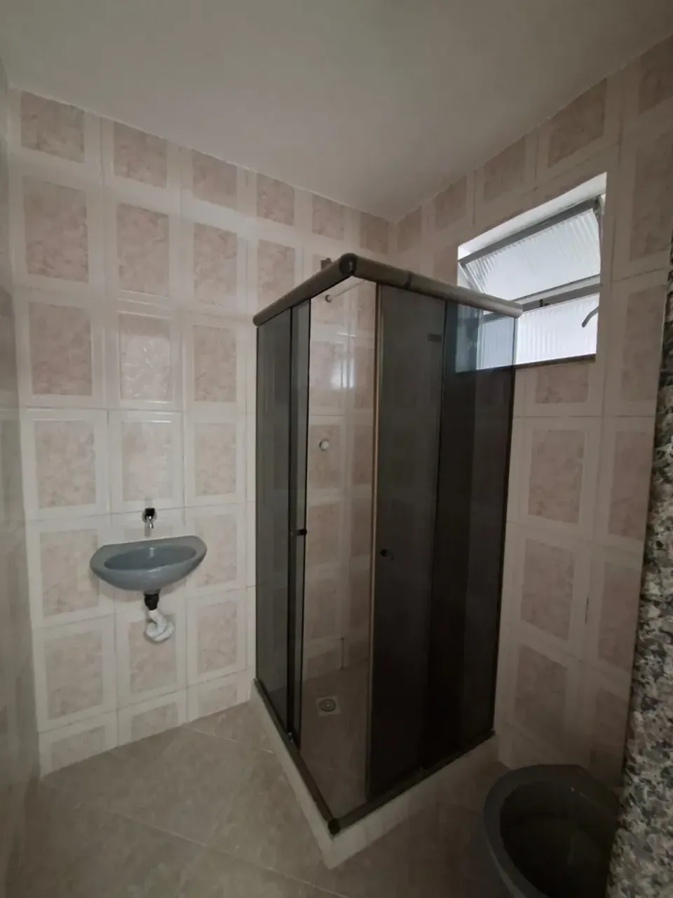 House with 2 bedrooms and 1 bathroom, no parking — photo 7