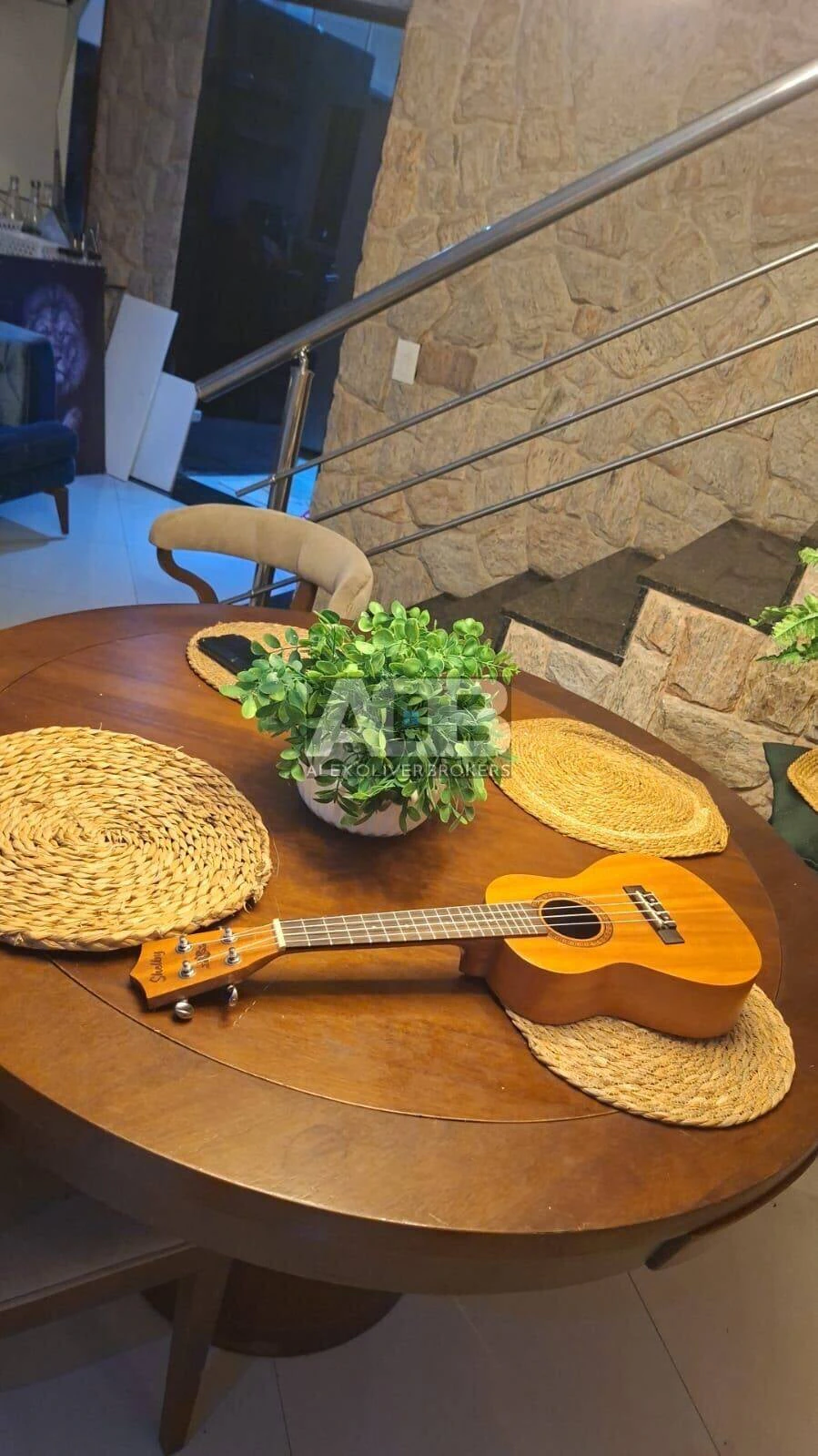 Furnished apartment, 130 m², with a grill on the balcony — photo 19
