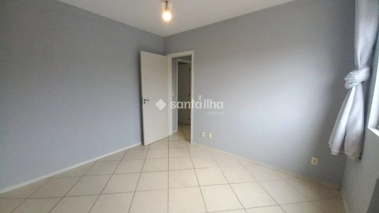 2-bedroom apartment with a private BBQ in Florianópolis — photo 21