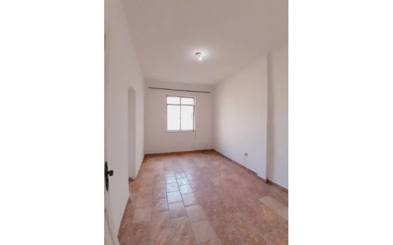 Apartamento para alugar com 2 quartos e cozinha separada — photo 5