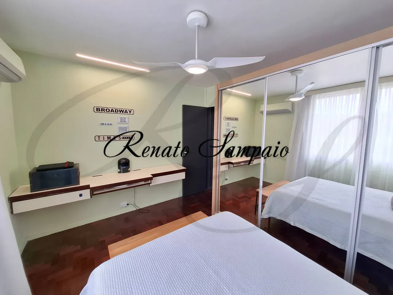 56 m² apartment with a home office and a washing machine — photo 8