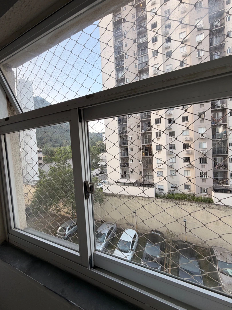 2-bedroom apartment with mountain and city view — photo 12