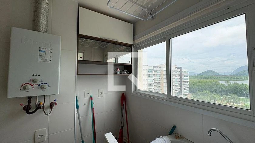 Furnished apartment, 85 m², with a water view — photo 27